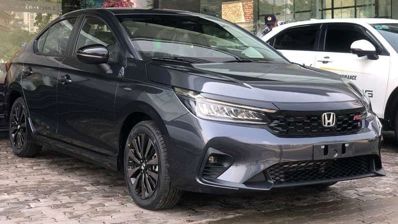 canh_dau_honda_city_rs_2023_mau_xam