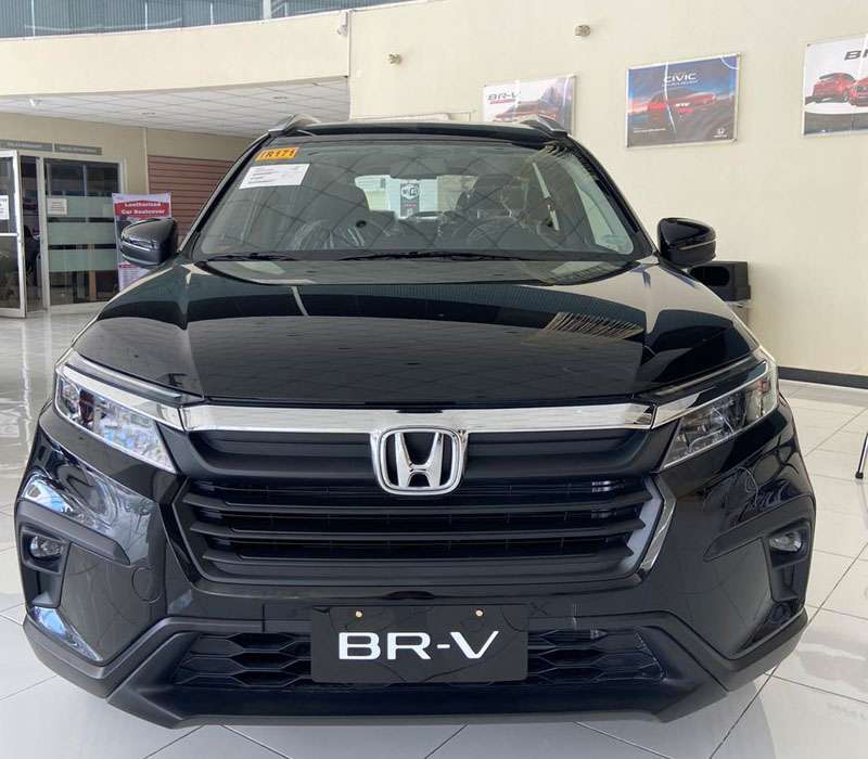 honda_brv_g_mau_den_2