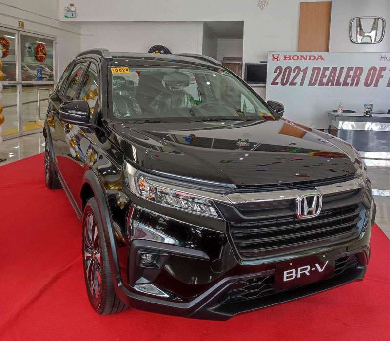 honda_brv_g_mau_den_3