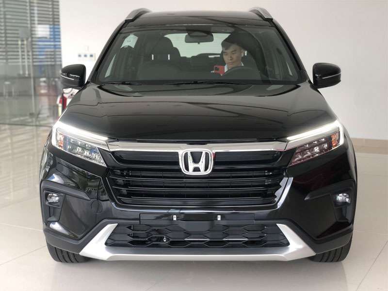 honda_brv_l_mau_den_1